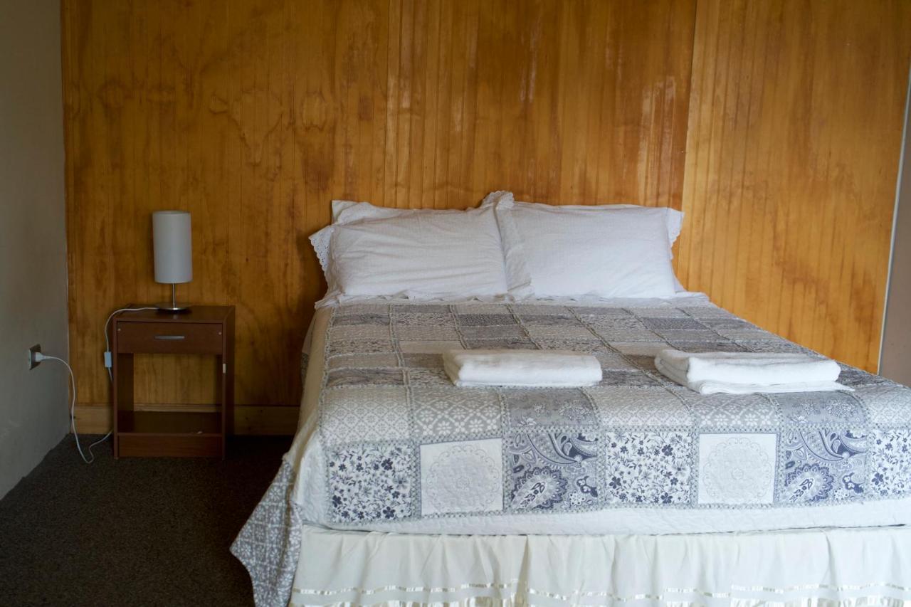 Hostel Natales Puerto Natales Extérieur photo