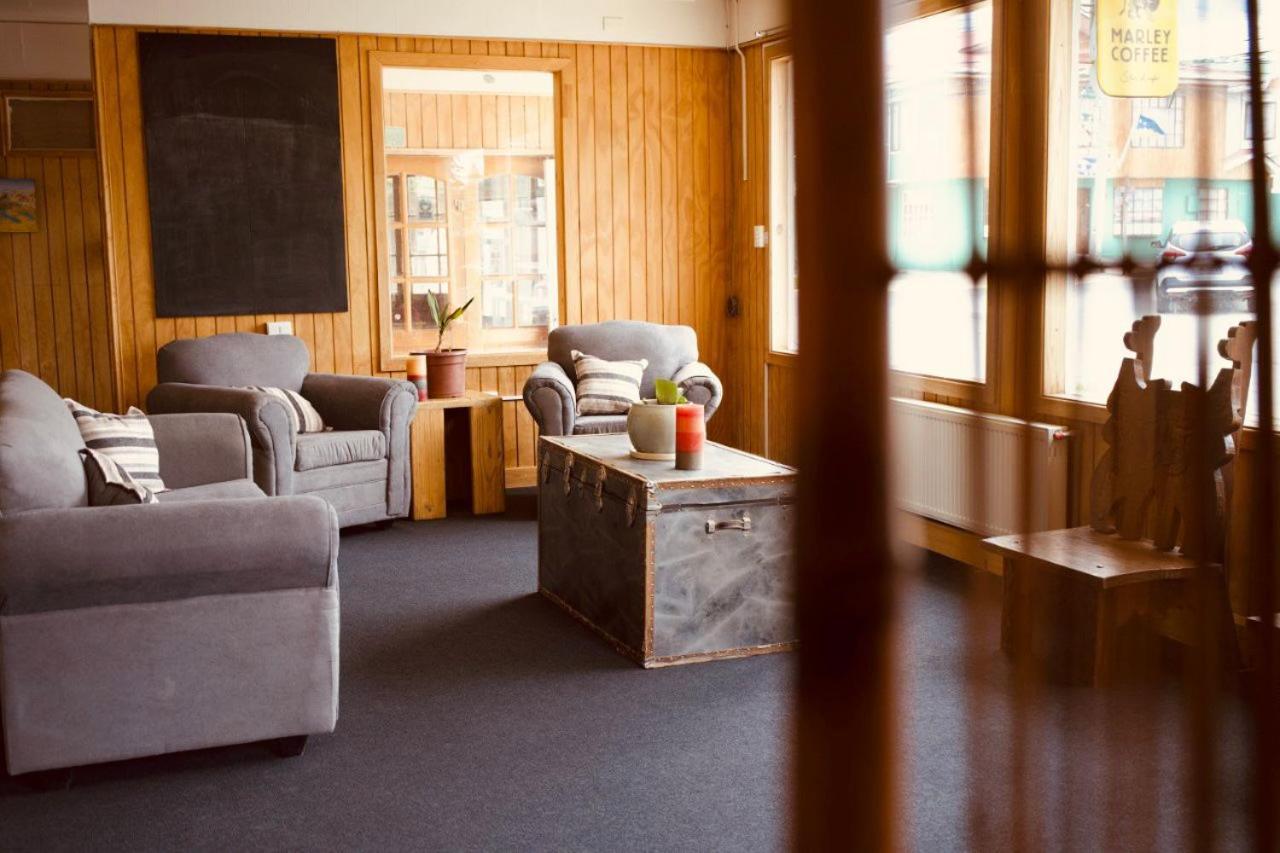 Hostel Natales Puerto Natales Extérieur photo